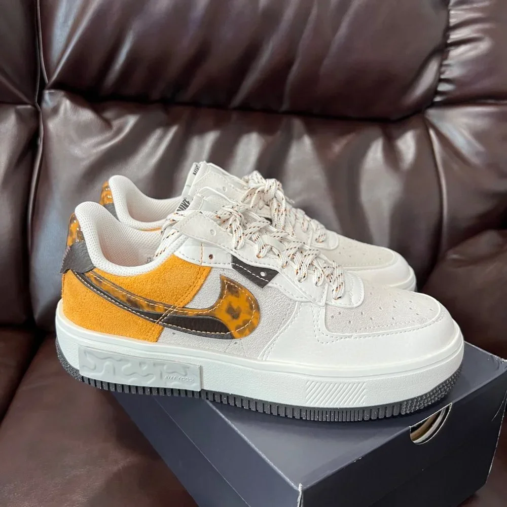 🔥SUNDAY SALE🔥 Nike Women's Sneakers - White, Gray, Orange, Brown